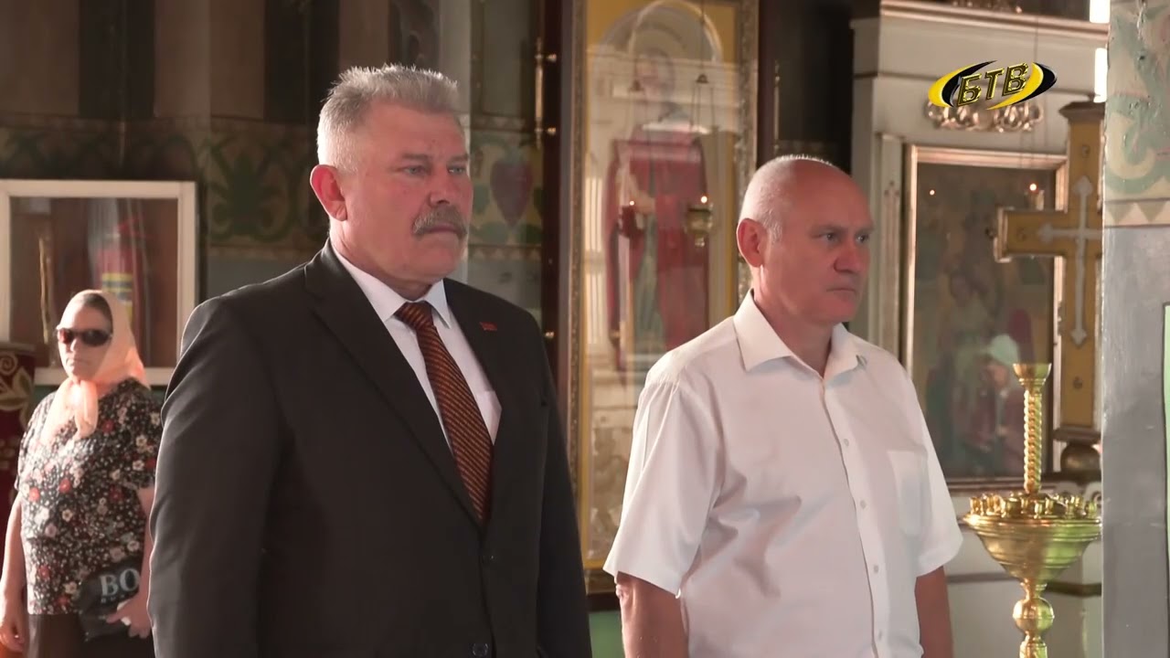 Photo of Молитва и зажжённые свечи