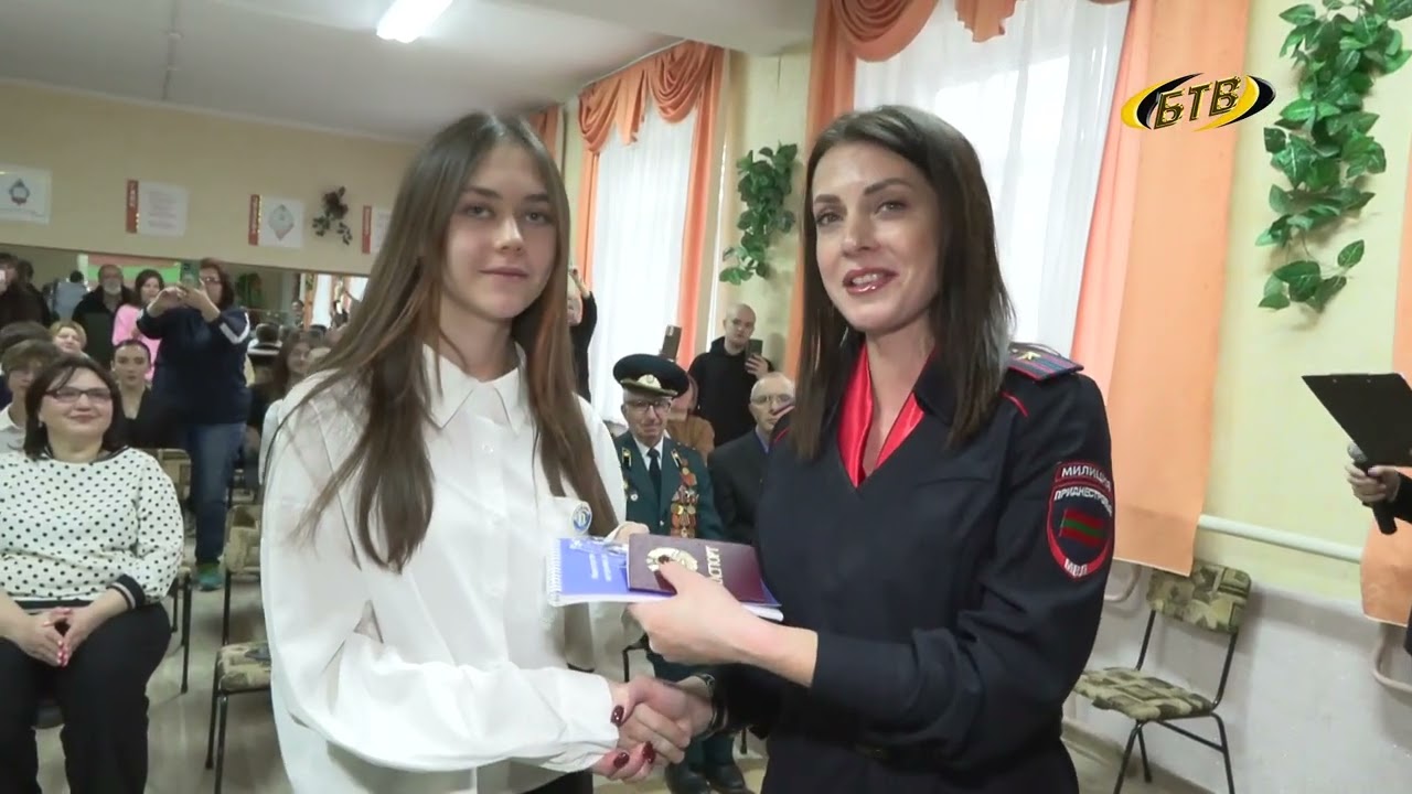 Photo of Юным гражданам – первые паспорта